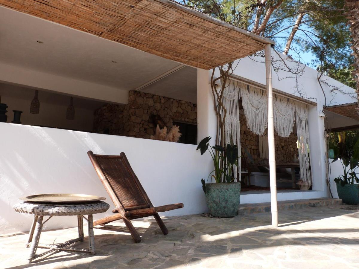 カラ・ロンガ Ipunga Ibiza - Adults Onlyヴィラ エクステリア 写真